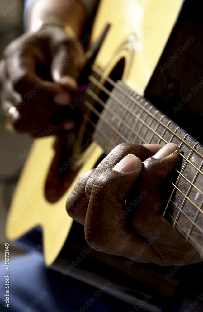 Fototapeta premium African American man playing guitar