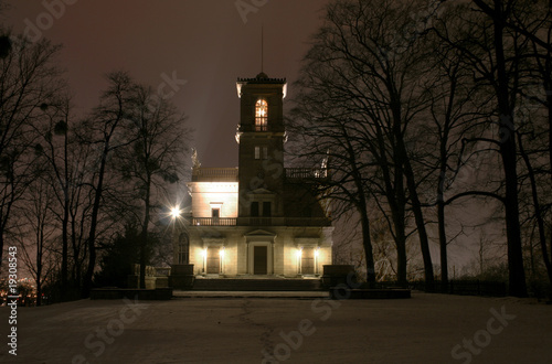 Schloss Albrechtsberg bei Nacht photo