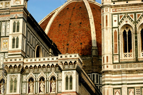 Santa Maria del Fiore - Firenze - Italia photo