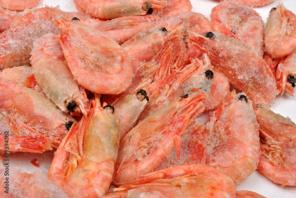 some fresh organic prawns ready to prepare