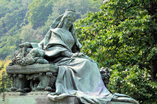 Sissi: Kaiserin Elisabeth am Donauhafen Budapest