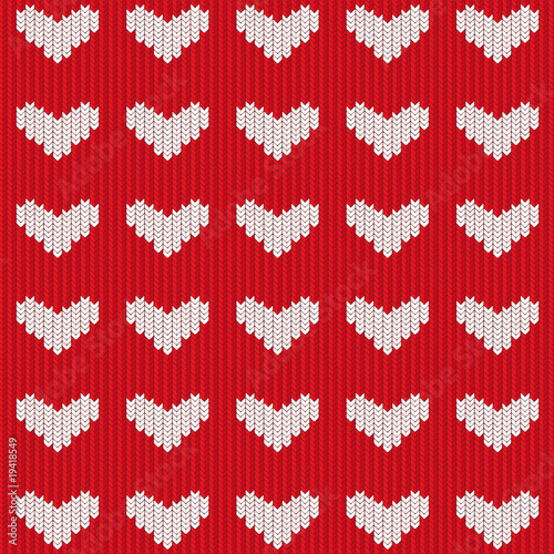 Seamless knitted heart