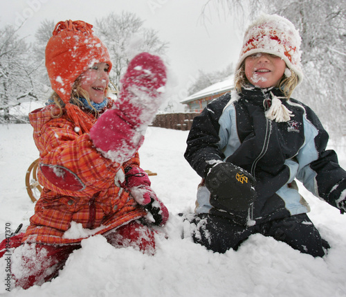 Kinder im Schnee
