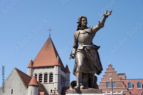 Statue de la princesse Despinoy  Tournai  Belgique