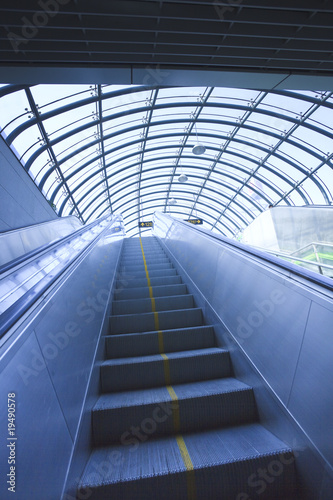 escalator