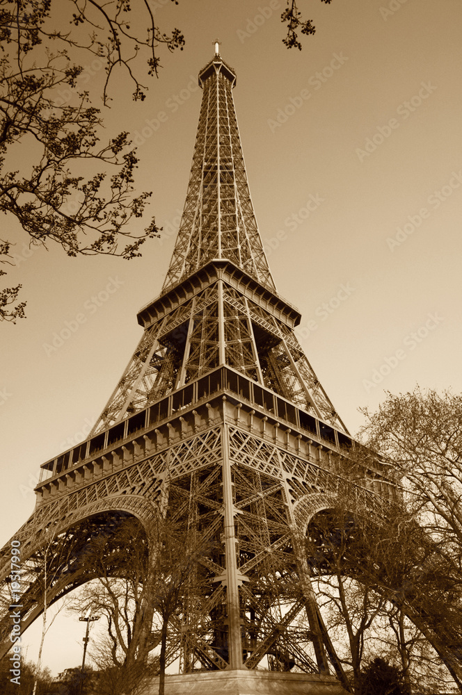 Vintage Eiffel tower (Paris, France)