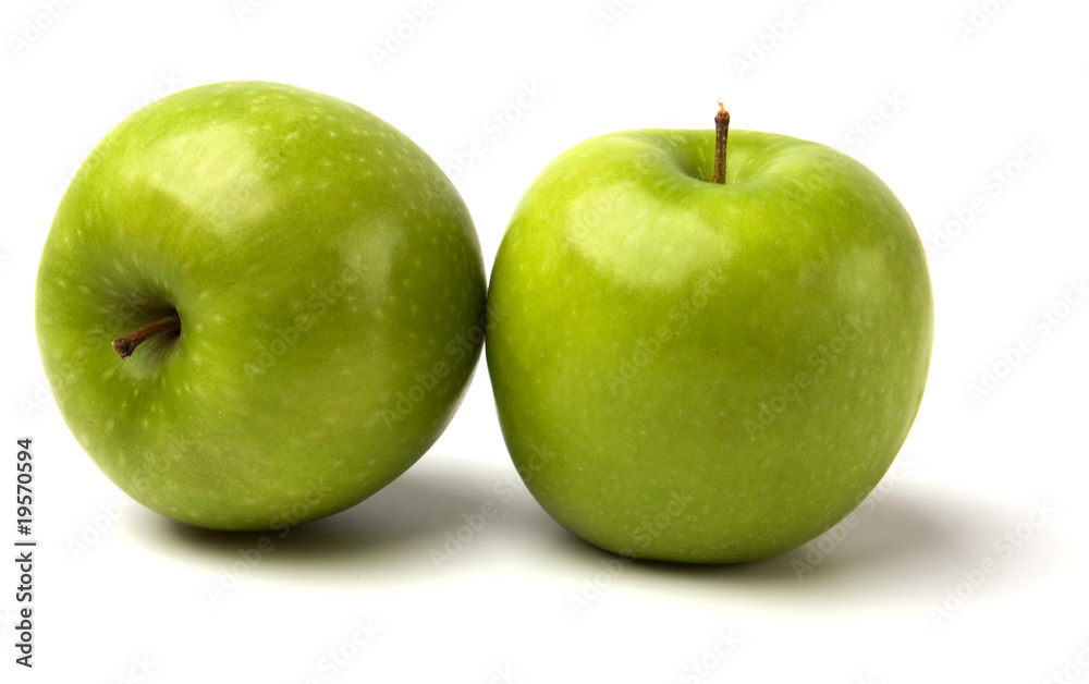green apples isolated on white background green apples isolated on white background