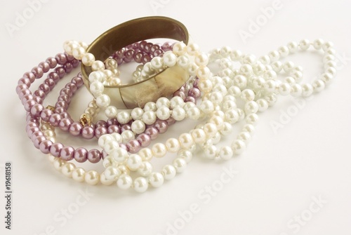 some pearl jewelery
