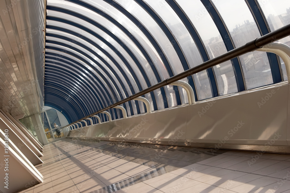 Obraz premium Pedestrian bridge near the International Business Centre, Moscow