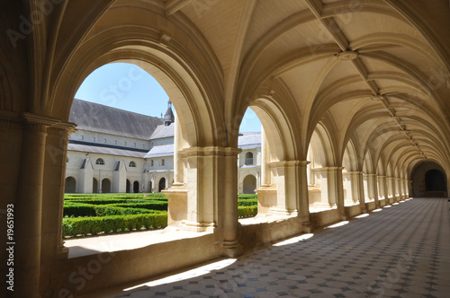 Galerie du cloitre de Fontevraud photo