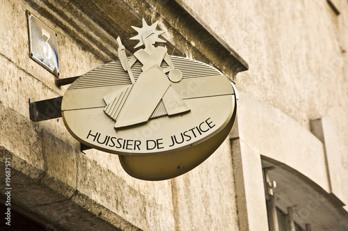 Papier peint Huissier de justice