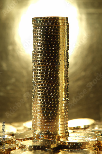 Obraz na płótnie Gold numismatic coins from Poland. w salonie