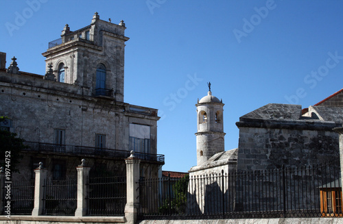 Vista de la Giraldilla en la Habana photo