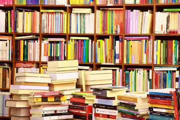 Wandcirkels Bibliotheek Charmante boekhandel in Spanje  © PANORAMO