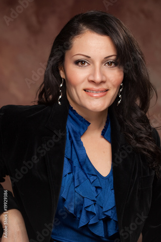 Attractive Hispanic Woman S...