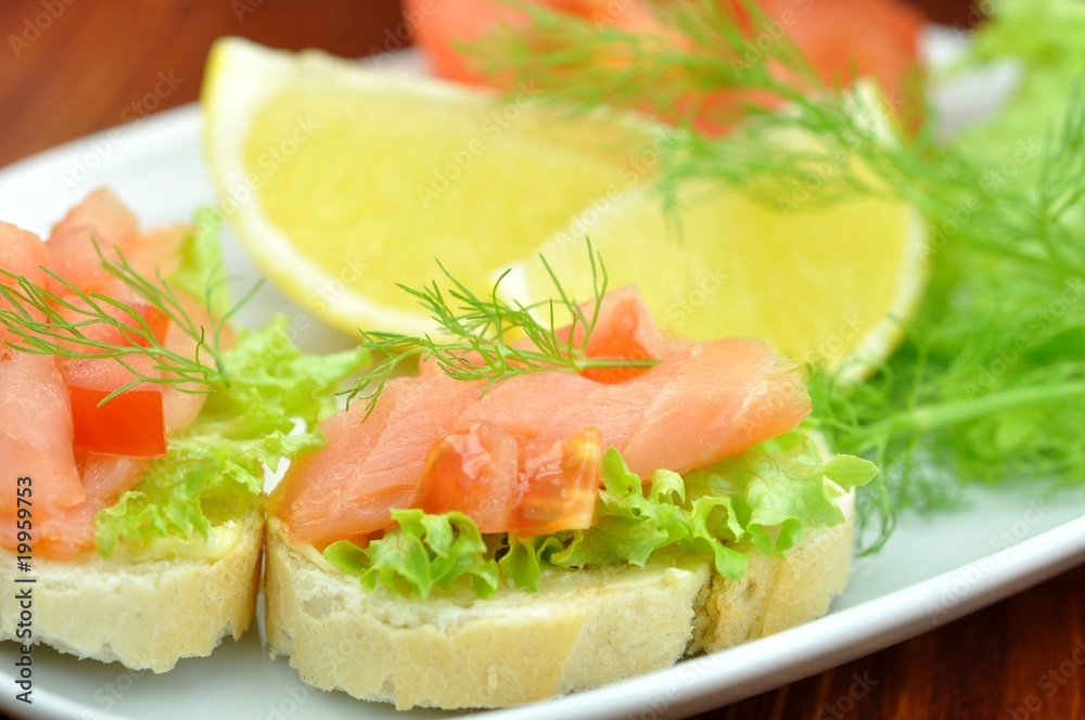 Lachs, Zitrone, Dill Lachs, Zitrone, Dill