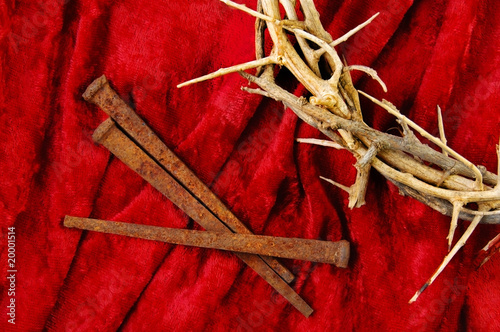 Crown of Thorns and Spikes