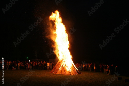 sonnwendfeuer