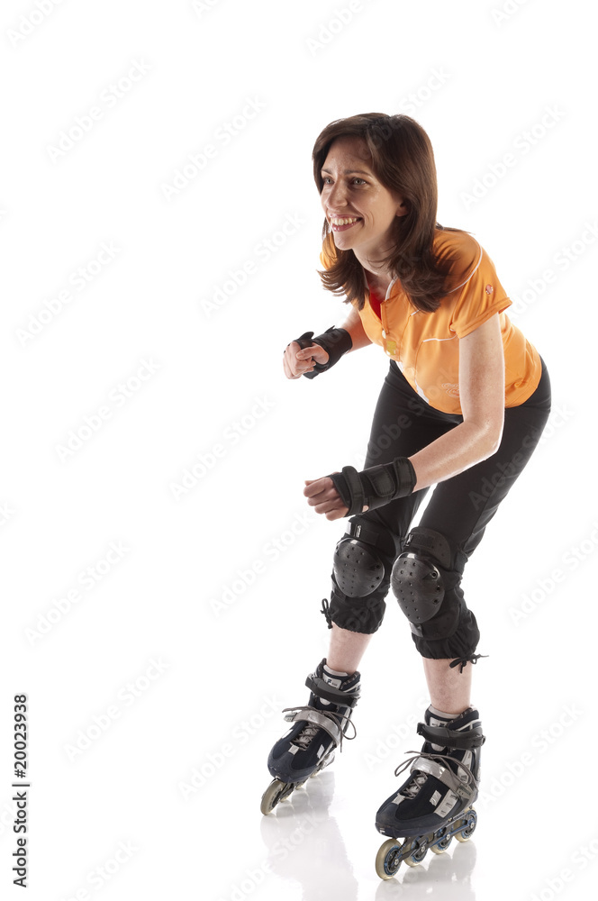 Frau fährt Inline-Skates