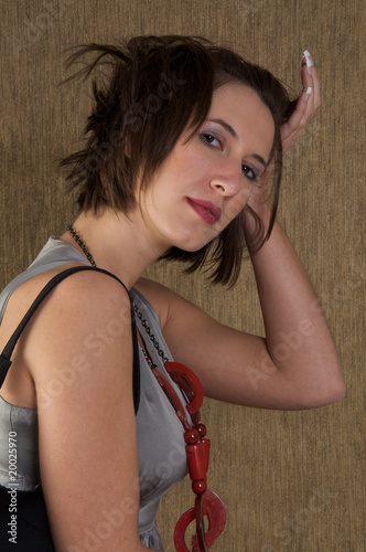 Tableau sur toile dolore trasandata spettinata triste capelli
