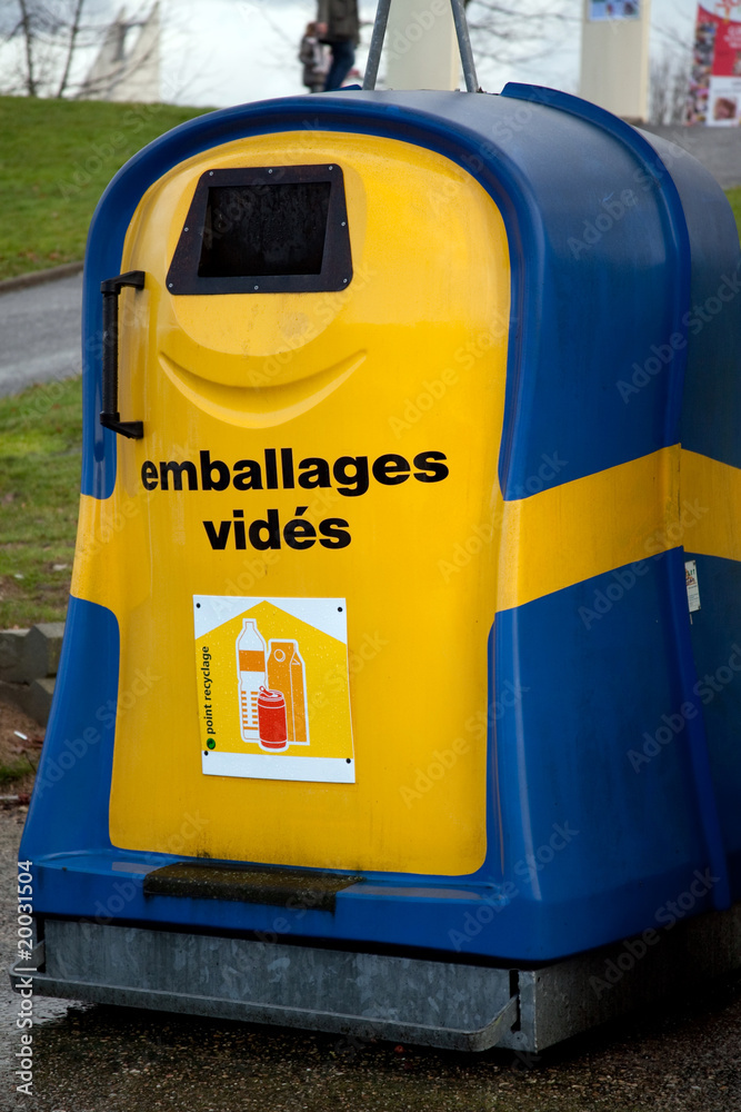 Collecte des déchets : tri sélectif emballages vides Collecte des déchets : tri sélectif emballages vides