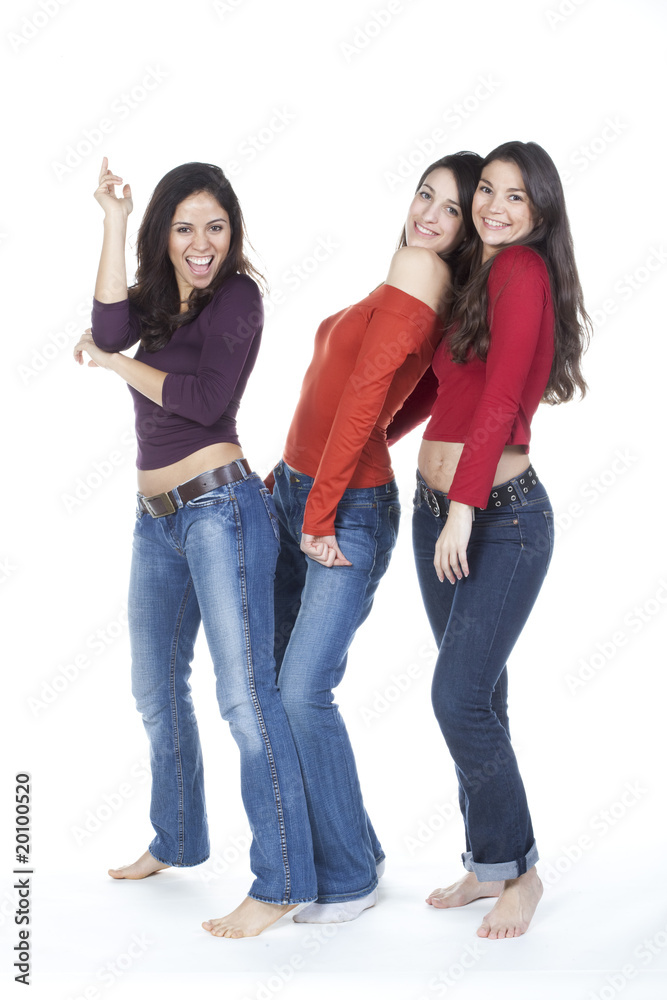trois jeunes femmes heureuses danse soirée fête trois jeunes femmes heureuses danse soirée fête