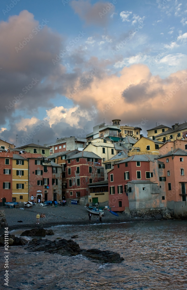 Fototapeta premium Vista Sulla Spiaggetta Del Quartiere Boccadasse - Genova