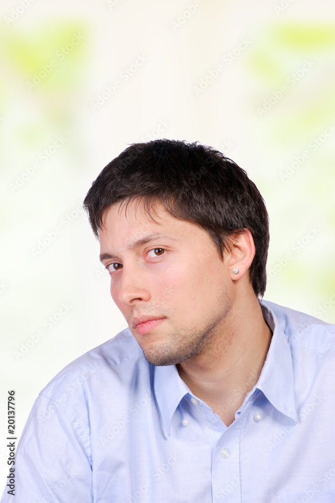 Obraz premium happy young casual man portrait