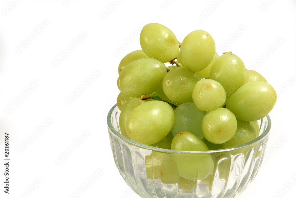 Grapes in a glass bowl