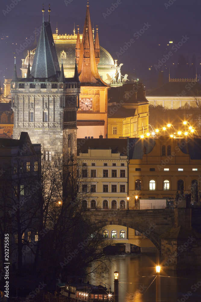 Obraz premium prague towers at dusk