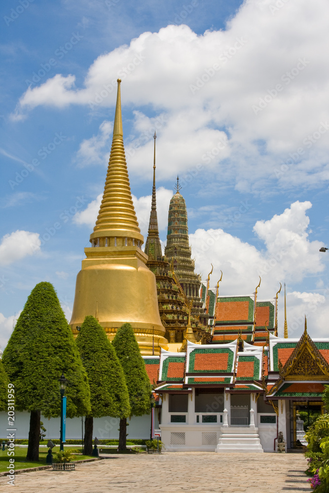 Naklejka premium The temple in the Grand palace area in Bangkok, Thailand