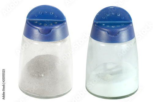 salt shaker and peppershaker photo