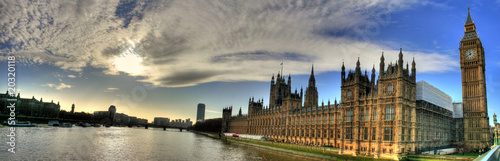London - Houses of Parliament / Big Ben #20320118