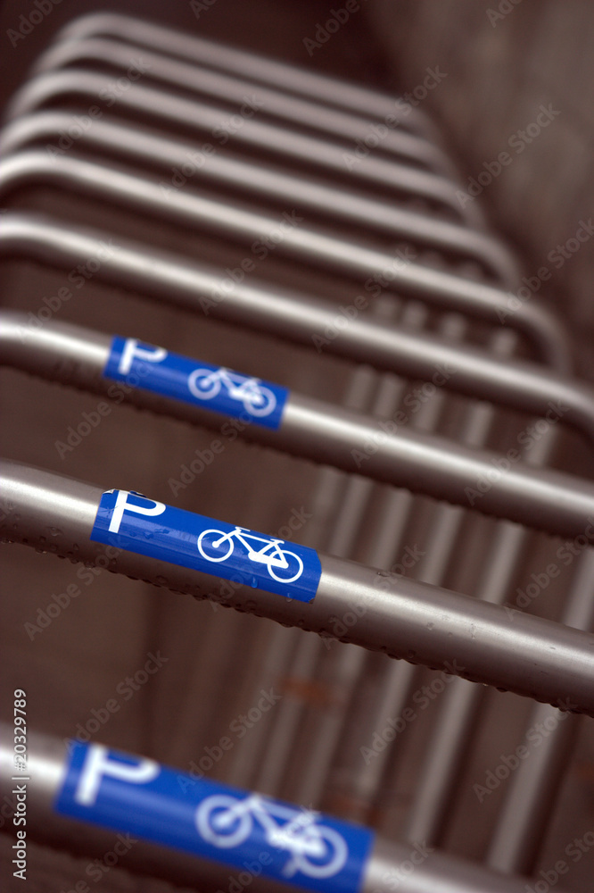 parcheggio per biciclette parcheggio per biciclette