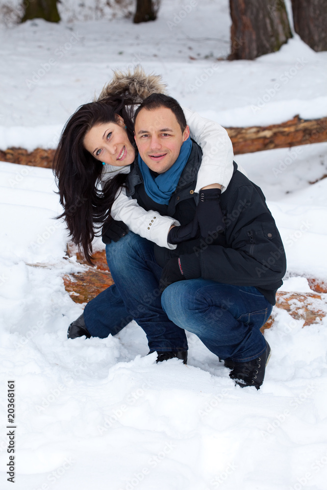 Obraz premium Young happy smiling couple