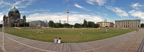 Wiese am Schlossplatz / Berlin / Panorama photo