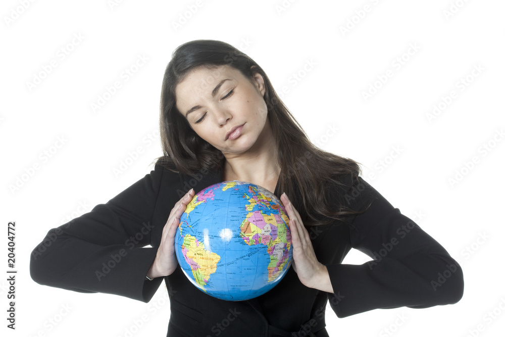 jeune femme zen tenant le monde mappemonde jeune femme zen tenant le monde mappemonde