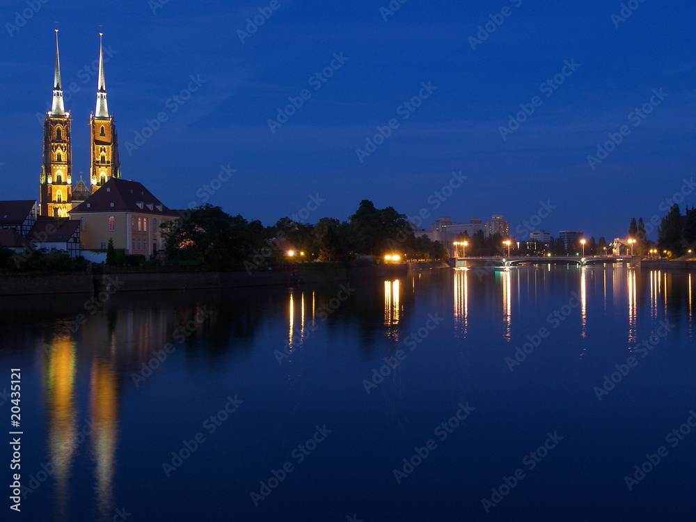 Naklejka premium Wrocław Nocą