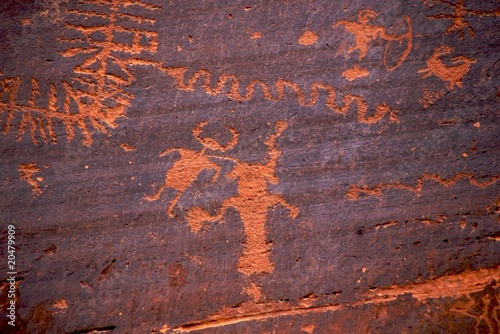 Petroglyphs showing human figures, Potash Road, Moab