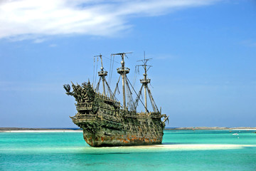 Plexiglas schilderij Schip Caribisch piratenschip op zee  © Lucy Clark
