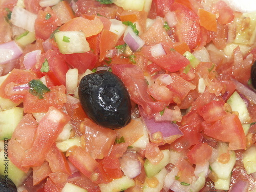 Une assiette de salade marocaine photo
