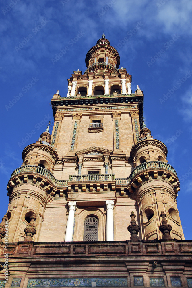 Fototapeta premium Tower in Spain Square