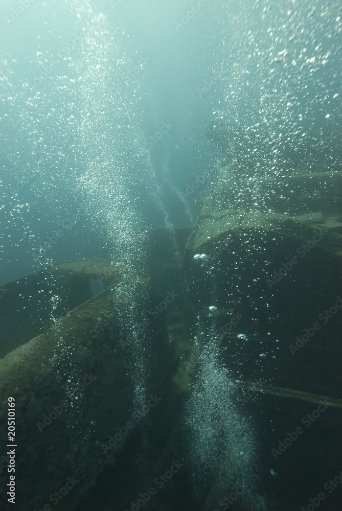 Bubbles rising from shipwreck SS Thistlegorm