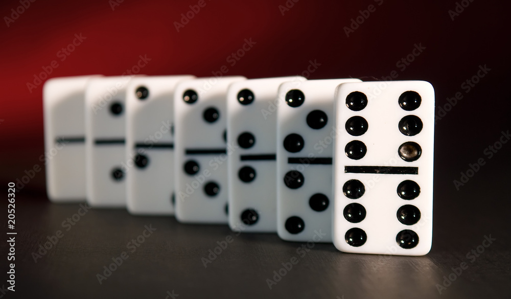 Dominoes Dominoes