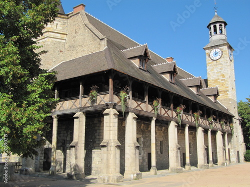 Montluçon - château des Ducs de Bourbon photo