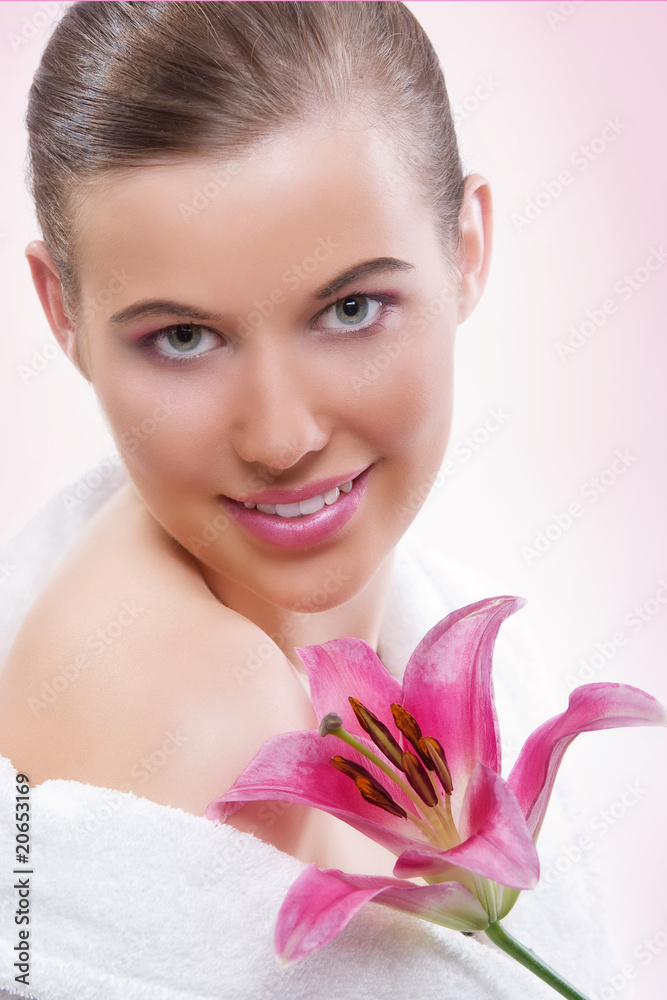 Wellnes Portrait mit Orchidee Wellnes Portrait mit Orchidee