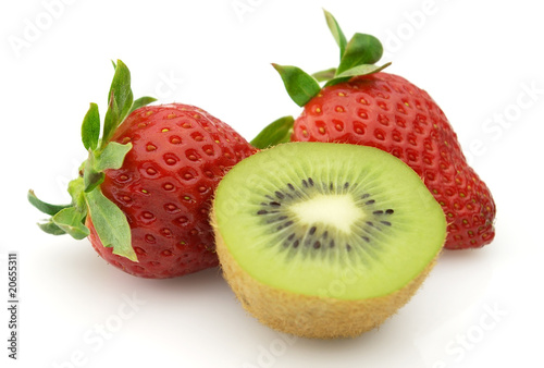 Sweet strawberry with kiwi
