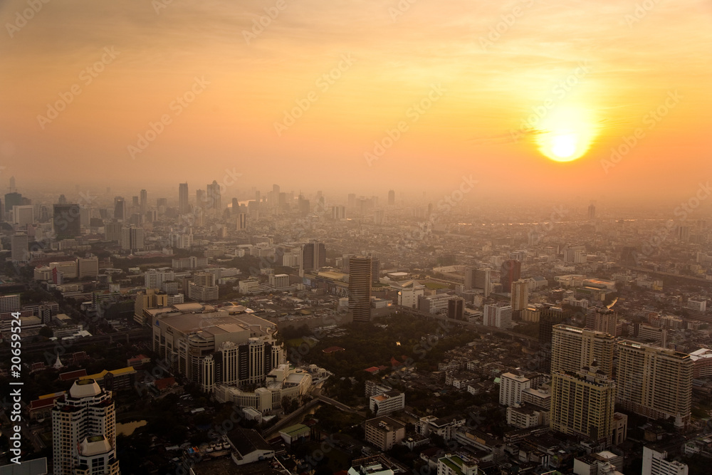 Fototapeta premium View across Bangkok skyline showing in sunset