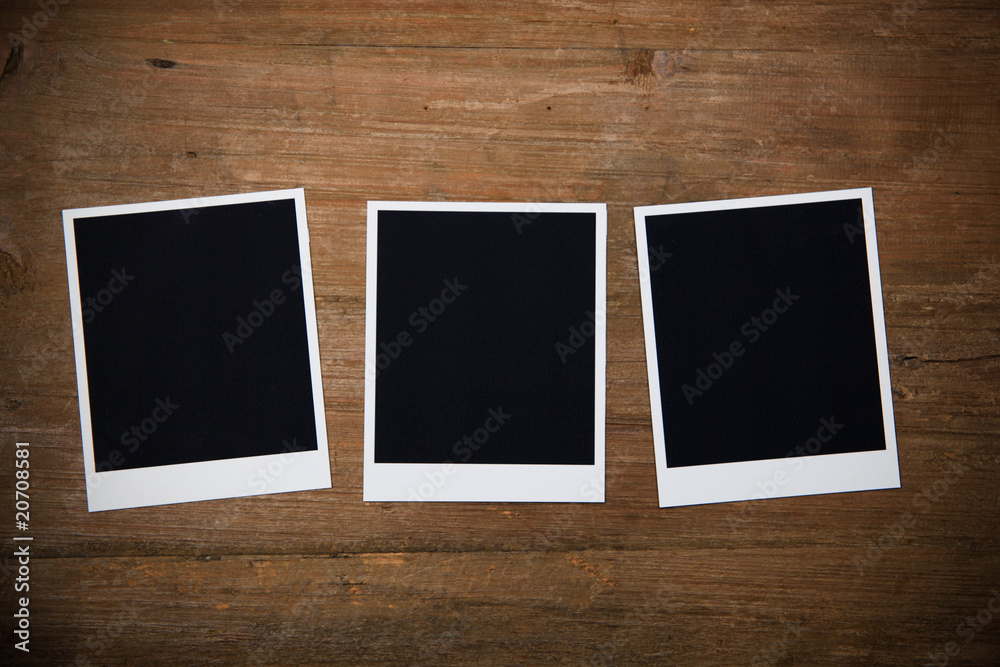 Polaroids auf Holz Polaroids auf Holz