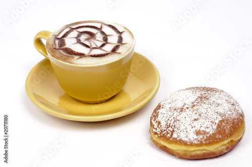 Cappuccino con bombolone photo